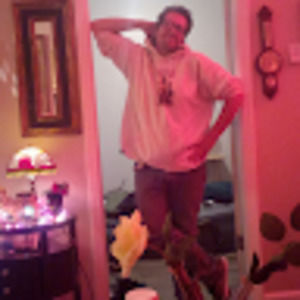 Meet your Posher, Leslie